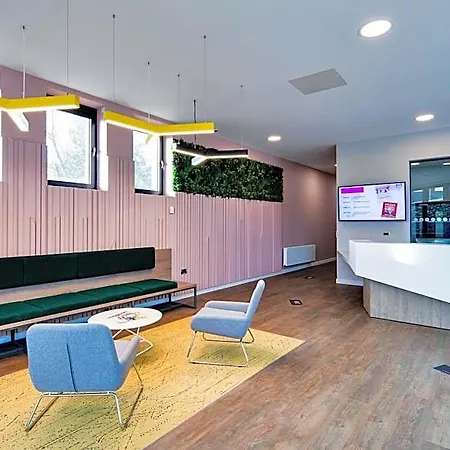 Highfield House 3* Dublin