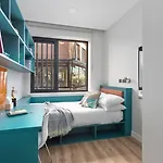 Highfield House Aparthotel 3*